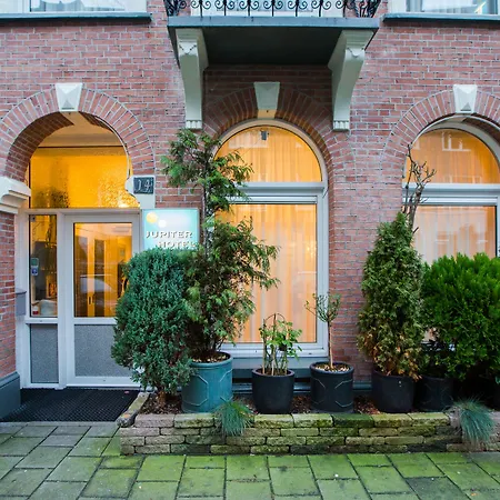 ホテル ジュピター