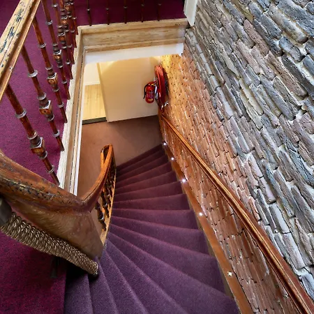Jupiter Hotel 3*